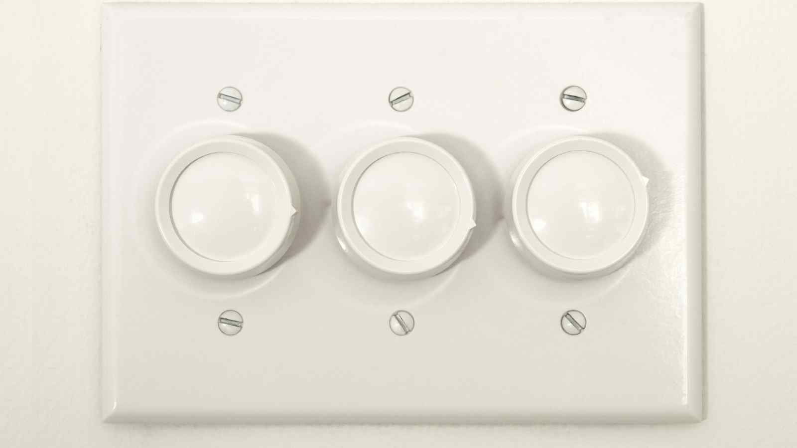 What Is That Buzzing Noise Coming From My Dimmer Switch?